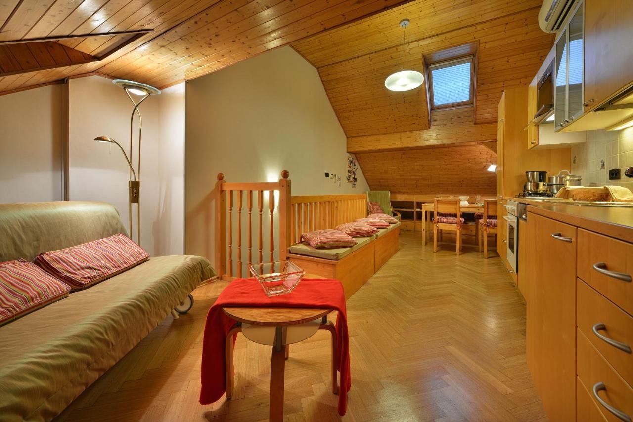 Old Town Apartments Tyn Prag Exterior foto